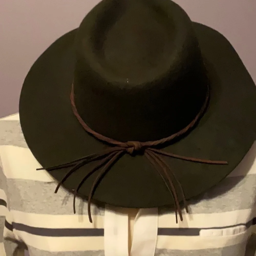 Lucky Brand this stylish